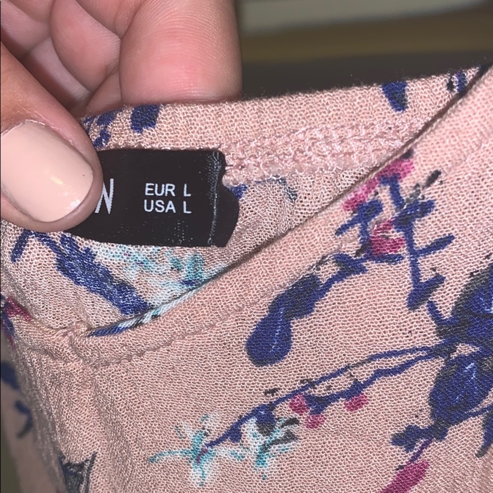 Romper - Picture 3 of 3